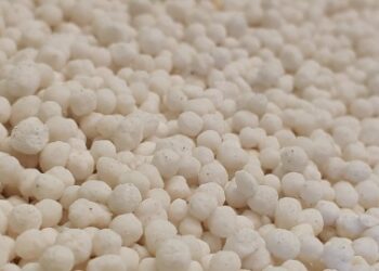 Od 1 sierpnia 2021 r. nie będzie można stosować mocznika w formie granulowanej