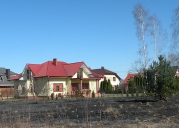 Wypalanie traw grozi utratą dopłat